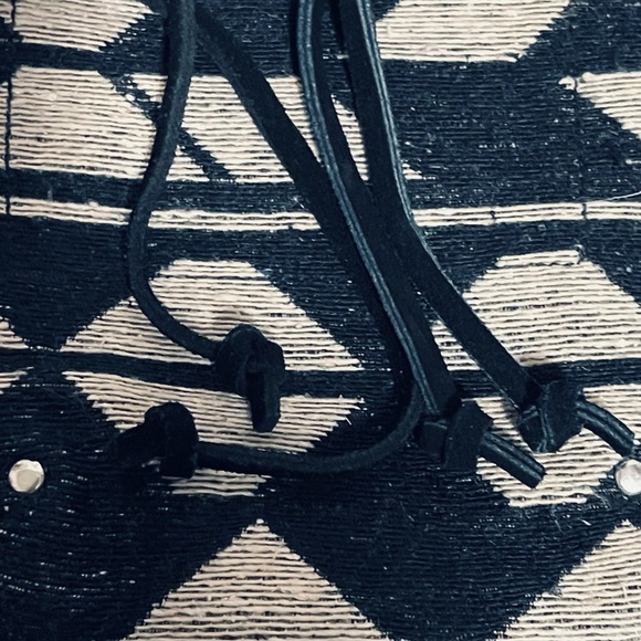 AEO American Eagle NEW Fabric Aztec Suede Fringe Drawstring Crossbody Bag - Picture 10 of 14